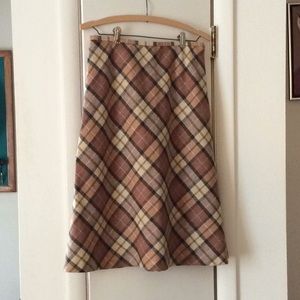 Land’s End plaid midi skirt